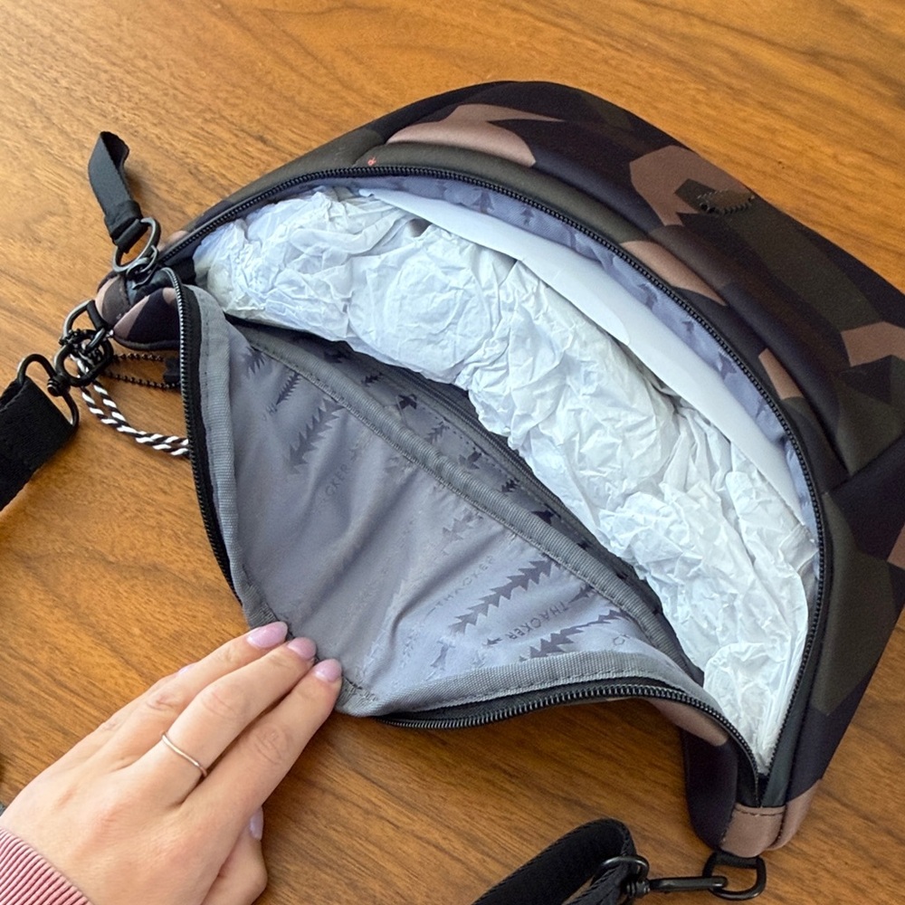 Thacker Women's Crossbody Belt Bag in Multicolor Camo - Picture 4 of 4